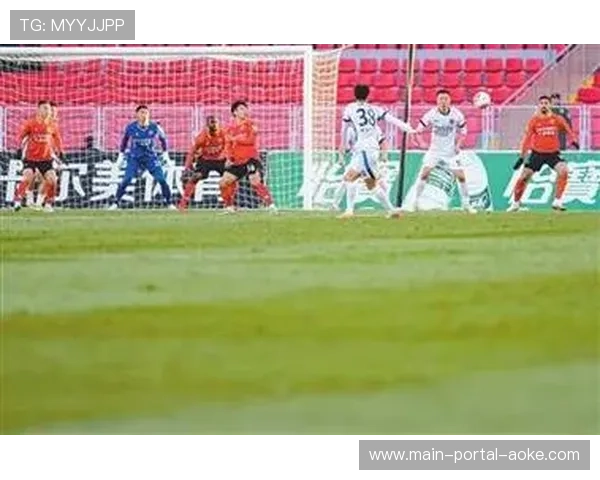 辽宁铁人引援进展：韩镕泽迪丽穆拉提加盟，后防线基本成型