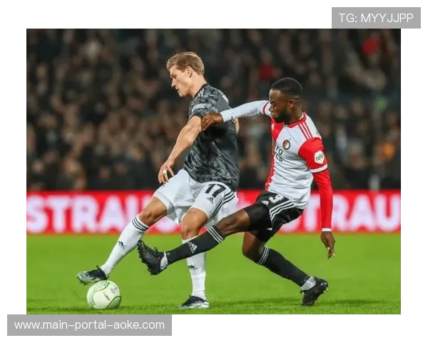 马赛接近签下费耶诺德中场昆滕·廷伯