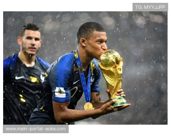 法国青训学院克莱枫丹纪念姆巴佩成长之路 法国青训学院克莱枫丹纪念姆巴佩成长之路